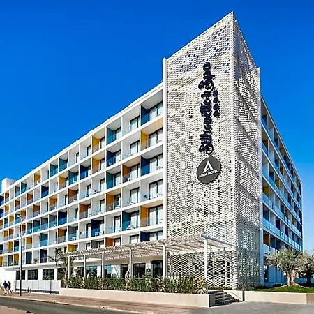 Aqua Silhouette & - Adults Only Hotell