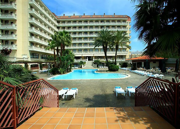 Aqua Silhouette & - Adults Only Szálloda Malgrat de Mar