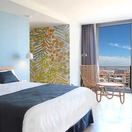 Aqua Silhouette & - Adults Only Hotel